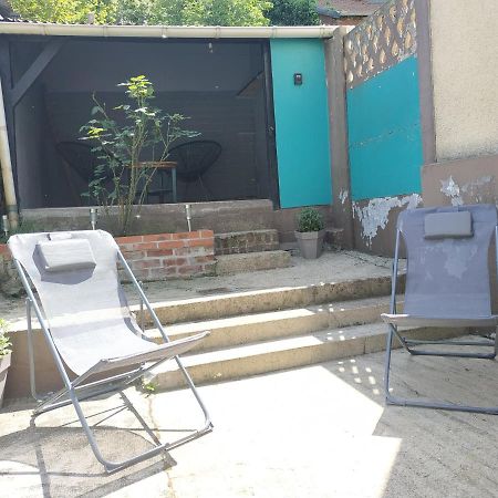 Villa La Lillebonnaise Meuble Au Coeur De Lillebonne Exterior foto